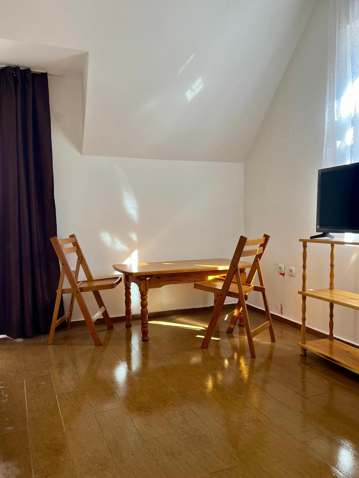 En-Suite Rooms: Novа Guesthouse In Sofia Center Ngoại thất bức ảnh