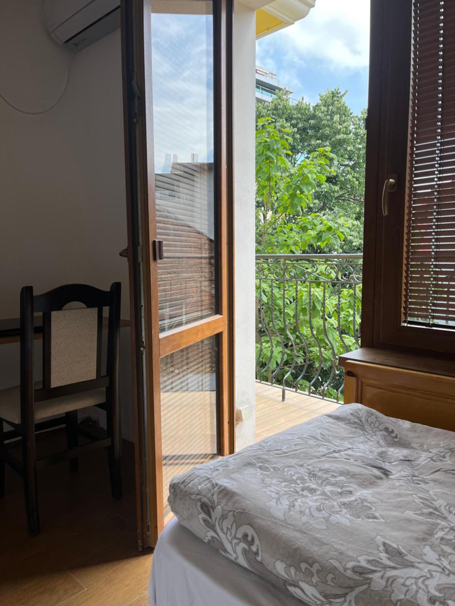 En-Suite Rooms: Novа Guesthouse In Sofia Center Ngoại thất bức ảnh