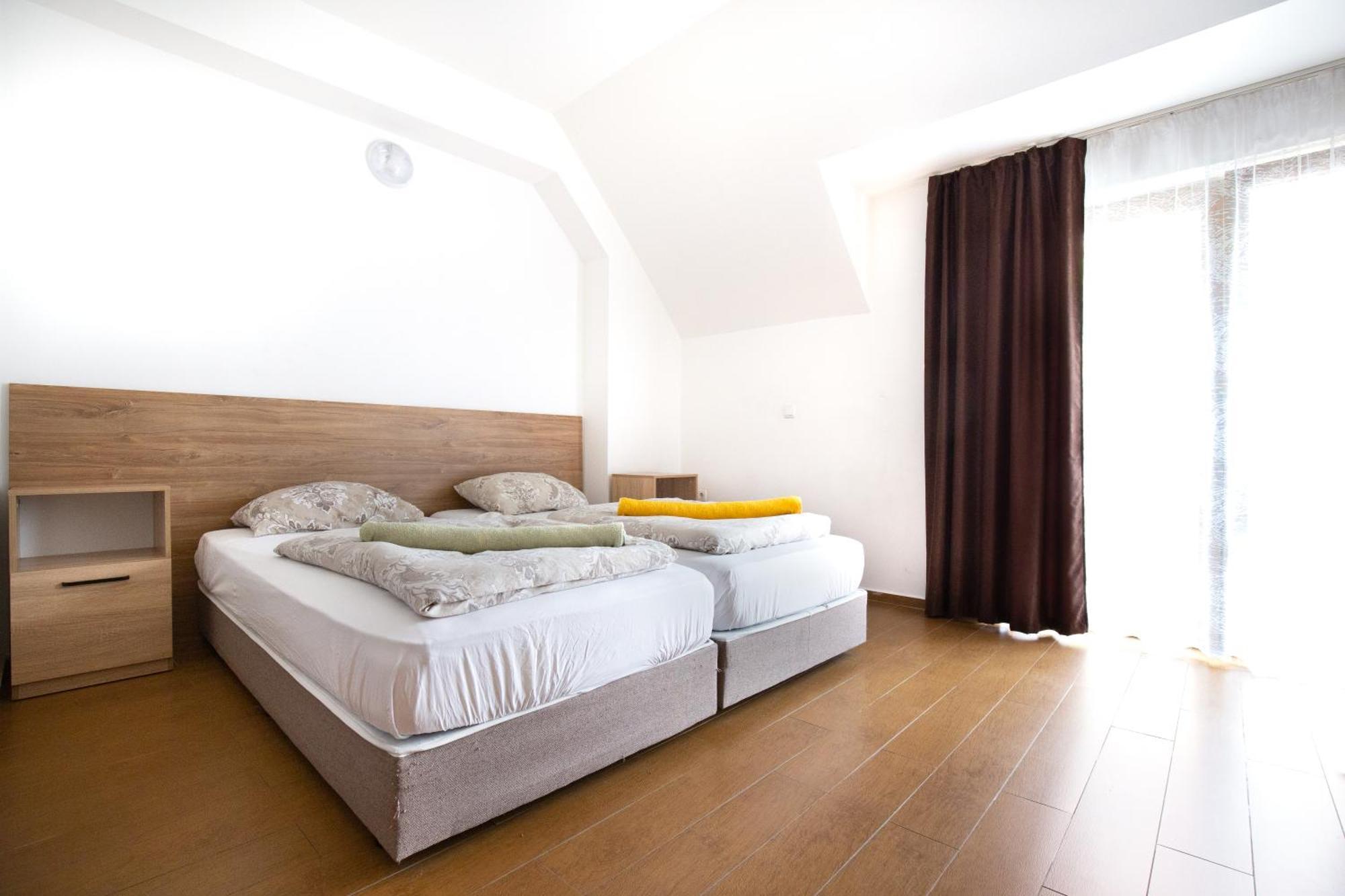 En-Suite Rooms: Novа Guesthouse In Sofia Center Ngoại thất bức ảnh