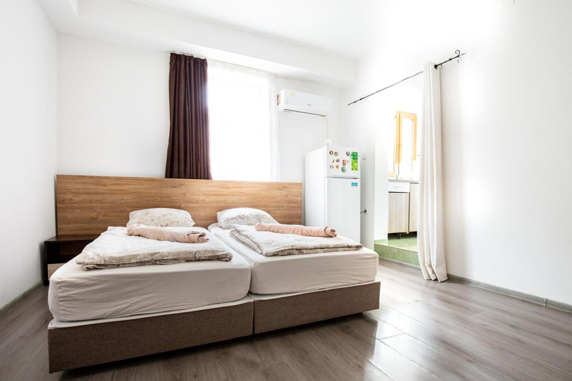 En-Suite Rooms: Novа Guesthouse In Sofia Center Ngoại thất bức ảnh